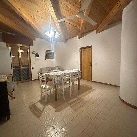Villino Nausika Fronte Mare B Torre Lapillo Exterior foto